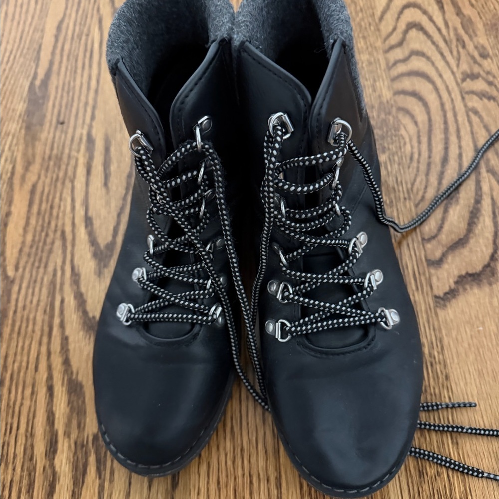 Black Lace-Up Boots